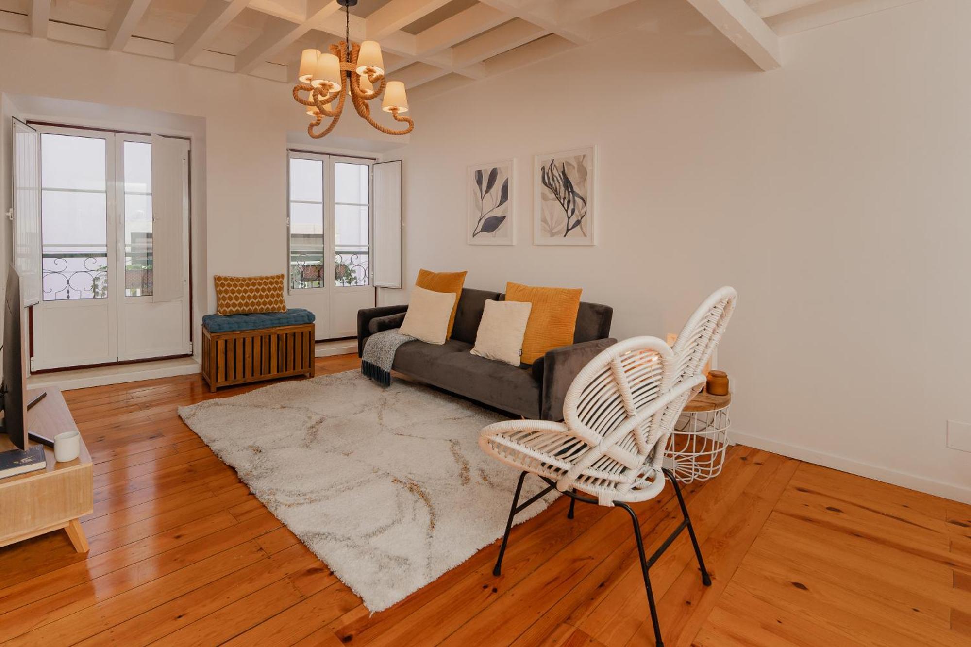 Stylish Getaway In A Mezzanine Flat By The Castle Apartment ลิสบอน ภายนอก รูปภาพ