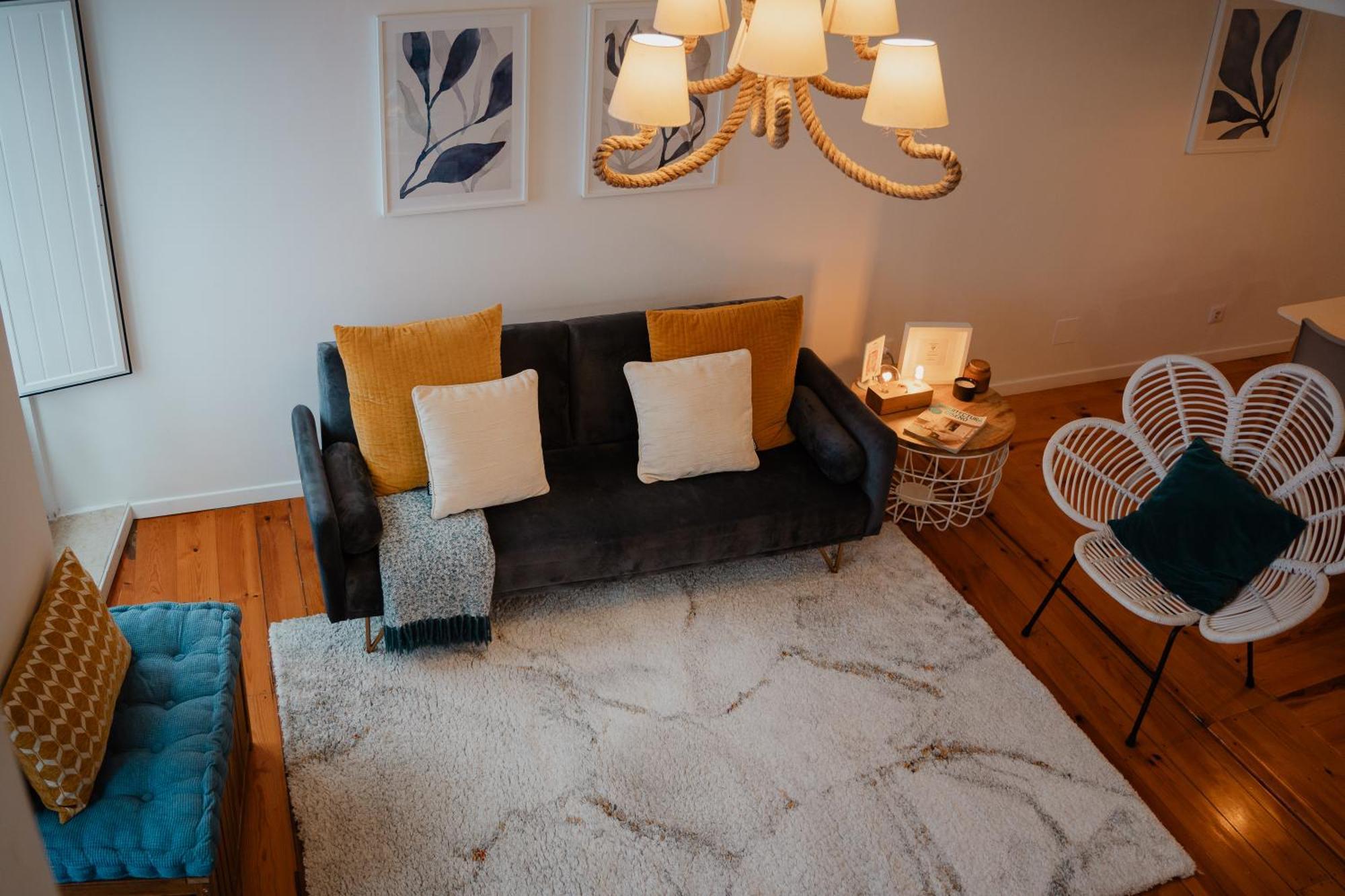 Stylish Getaway In A Mezzanine Flat By The Castle Apartment ลิสบอน ภายนอก รูปภาพ